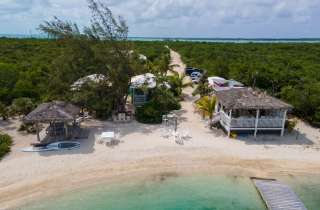 Turnkey Waterfront Property with Cottages and other amenities